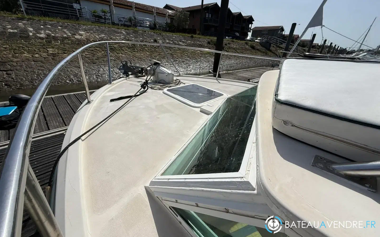 slider 4 Yachting France Arcoa 830