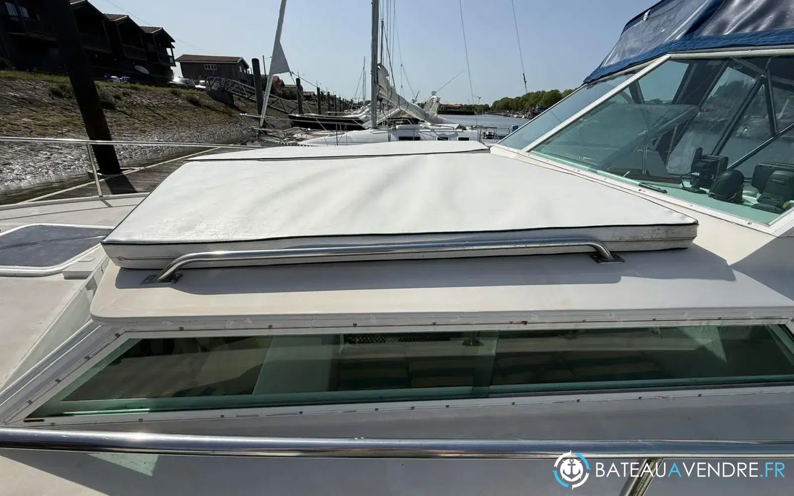 slider 5 Yachting France Arcoa 830