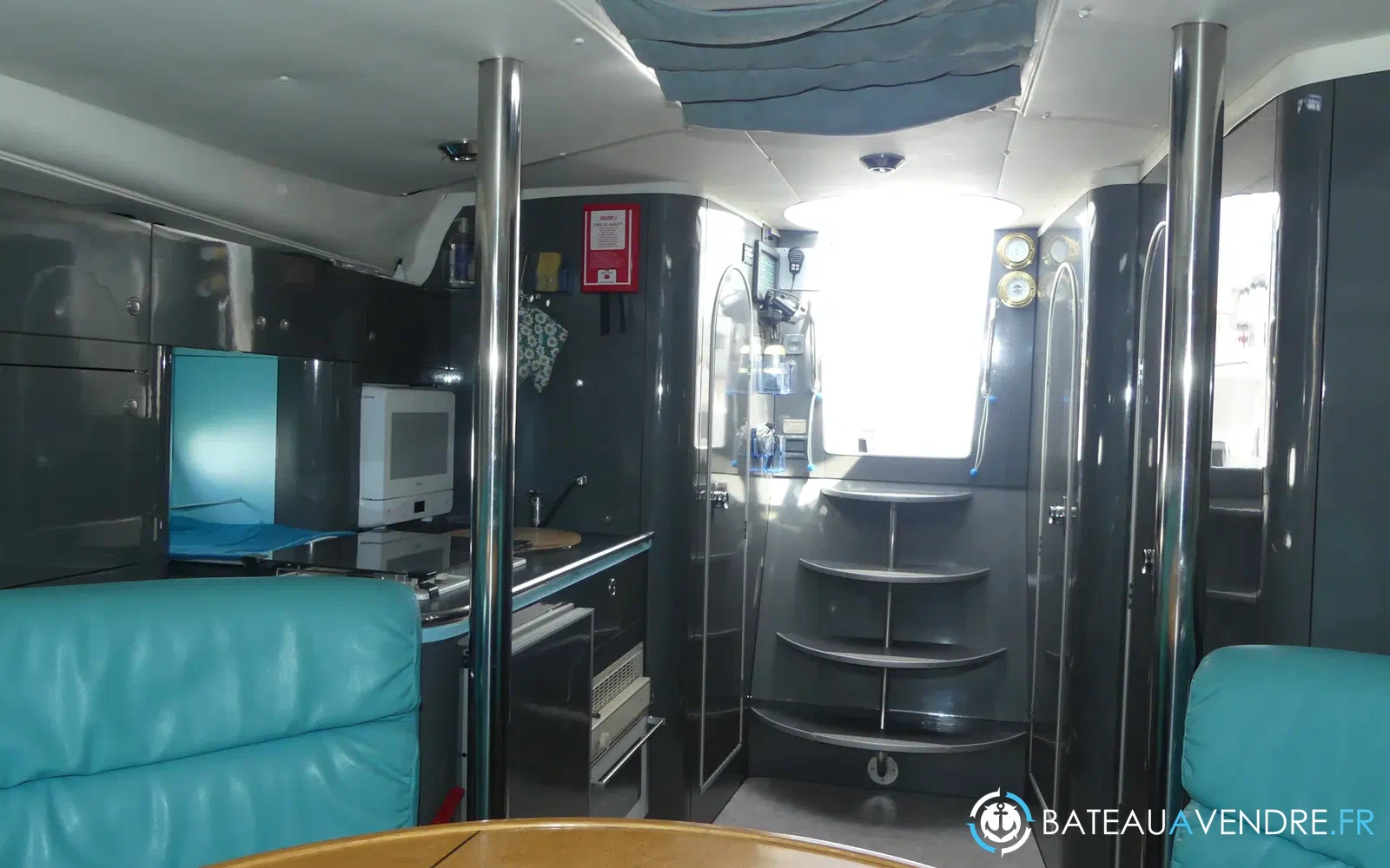 slider 12 Beneteau Flyer 10