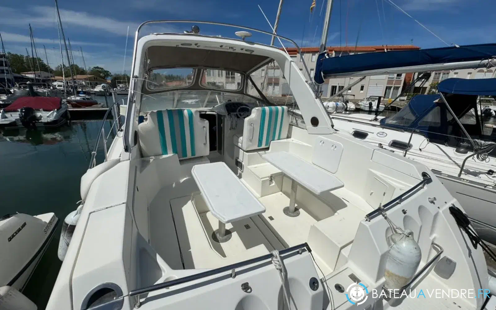 slider 1 Beneteau Flyer 10