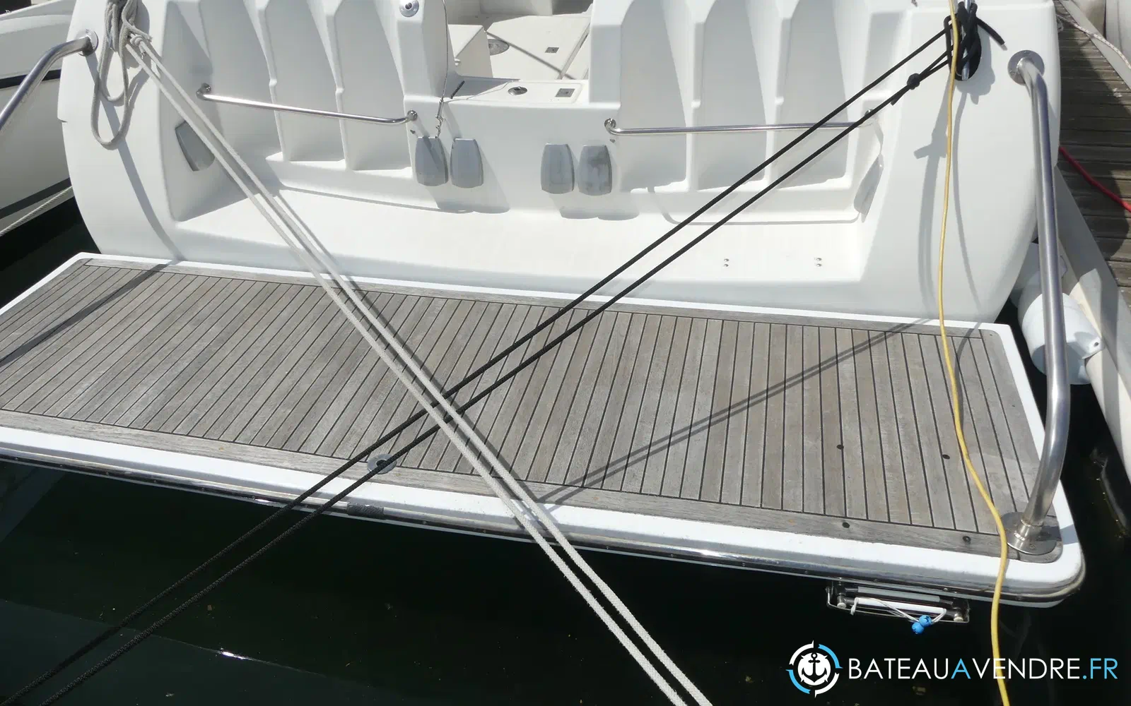 slider 7 Beneteau Flyer 10