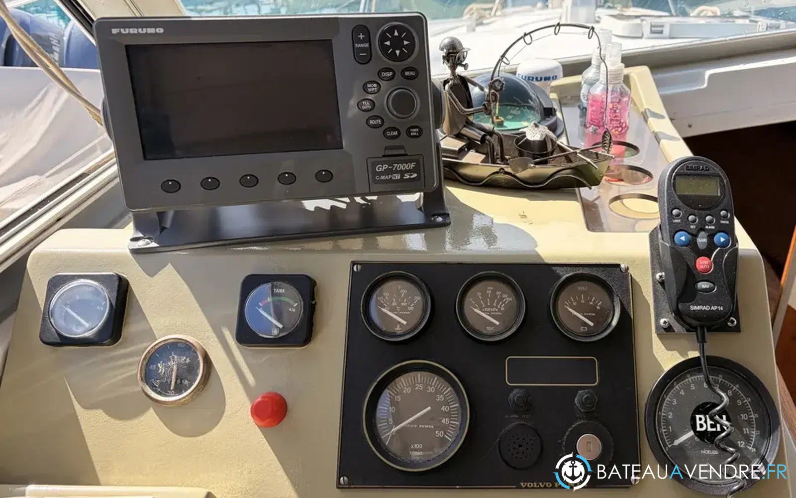 slider 18 Beneteau Antares 860