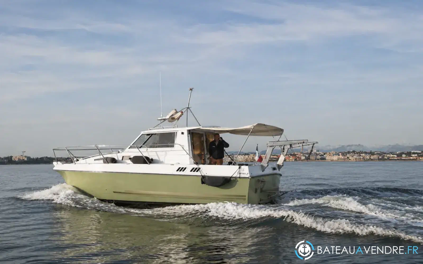 slider 1 Beneteau Antares 860