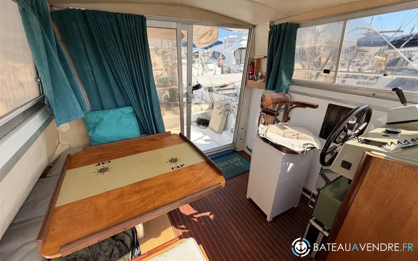 slider 19 Beneteau Antares 860