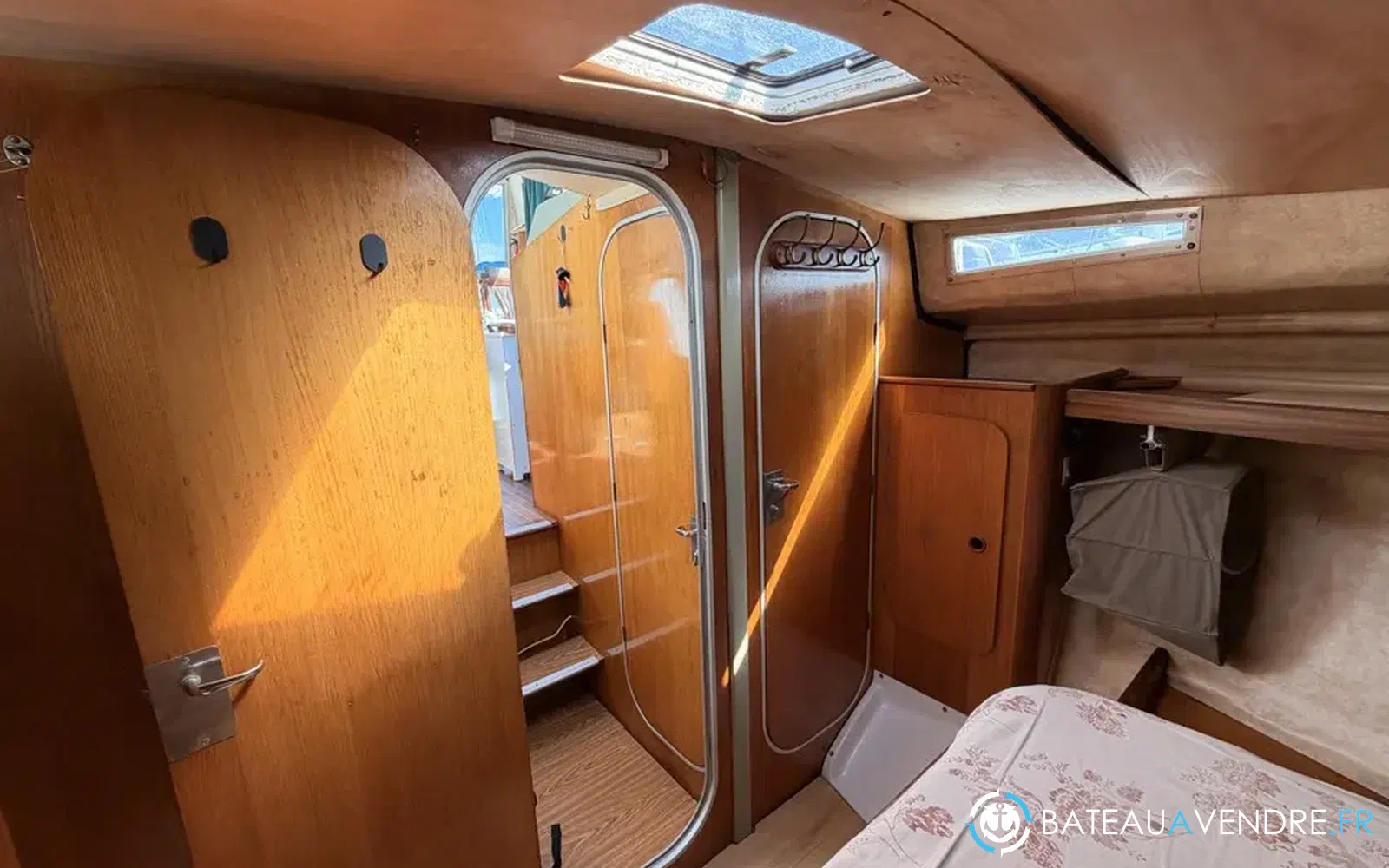 slider 29 Beneteau Antares 860