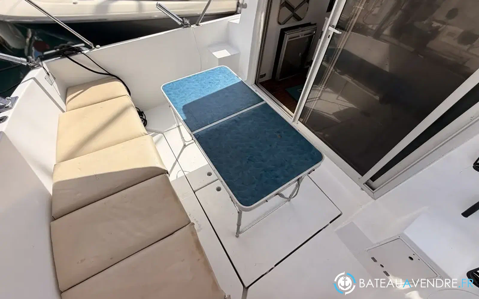 slider 6 Beneteau Antares 860