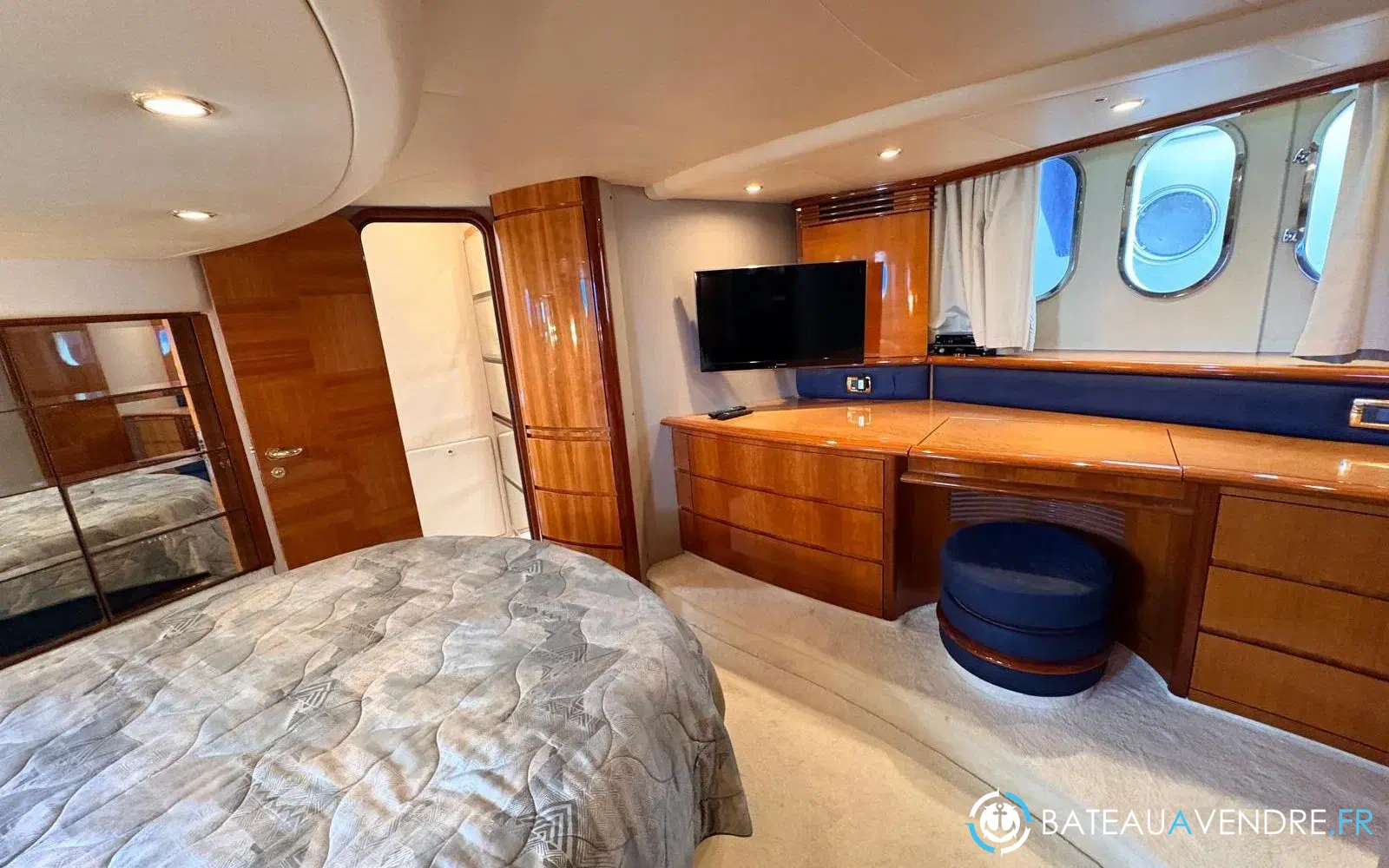 slider 19 Azimut 62