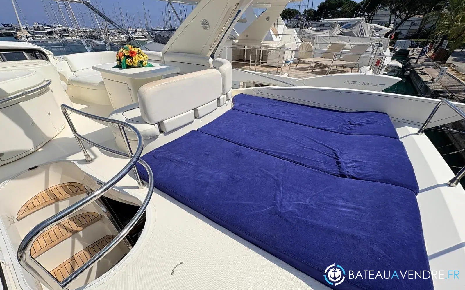 slider 28 Azimut 62