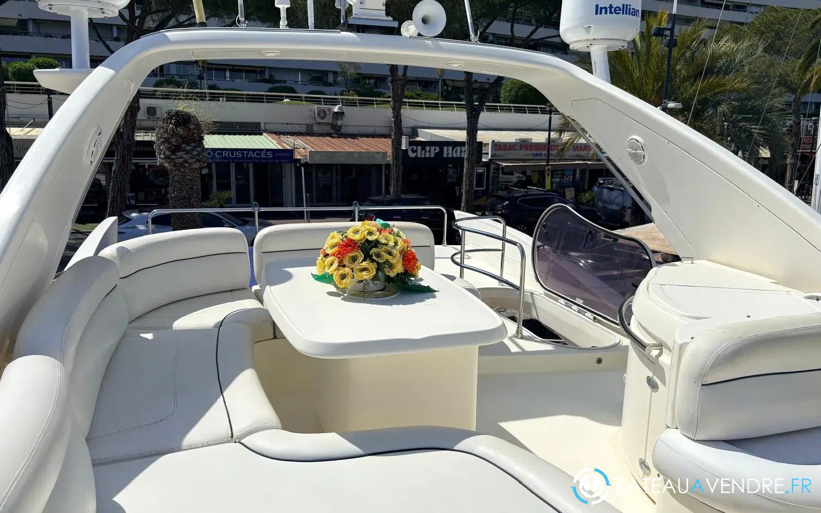 slider 22 Azimut 62