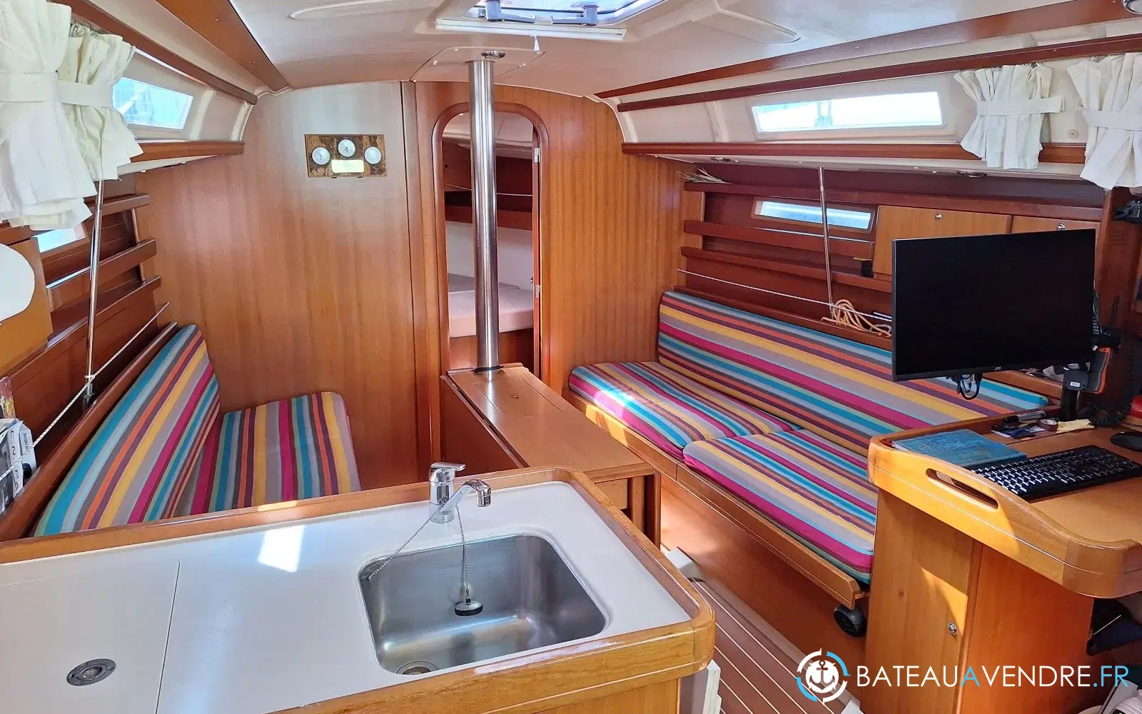 slider 9 Dufour 325 Grand Large