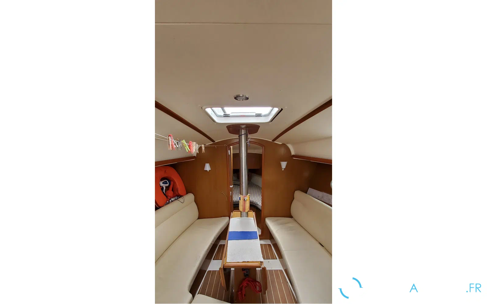 slider 18 Jeanneau Sun Odyssey 32 i