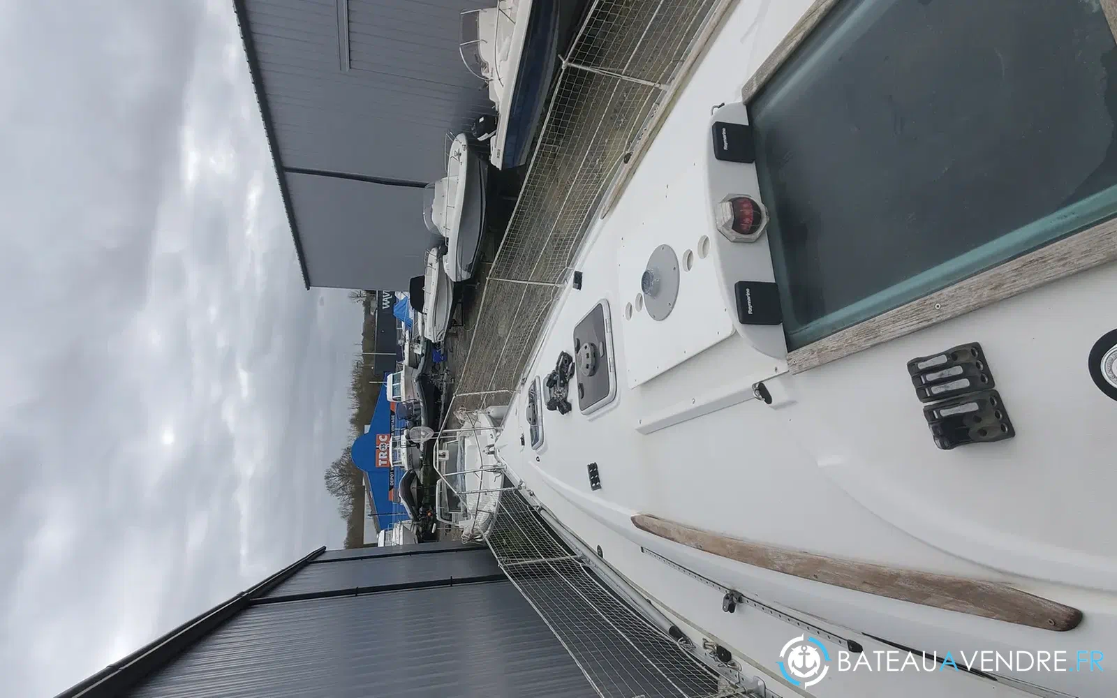slider 25 Jeanneau Sun Odyssey 32 i