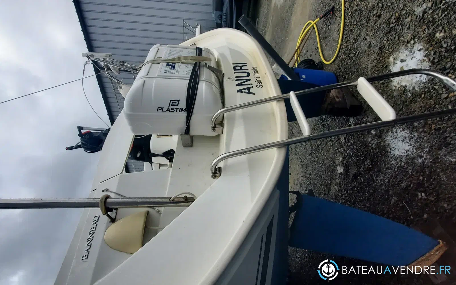 slider 26 Jeanneau Sun Odyssey 32 i