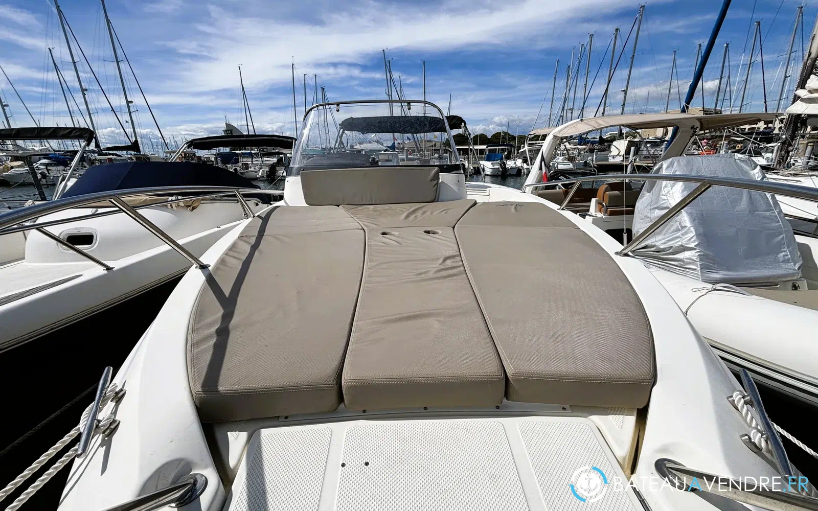 slider 2 Quicksilver Activ 805 Sundeck