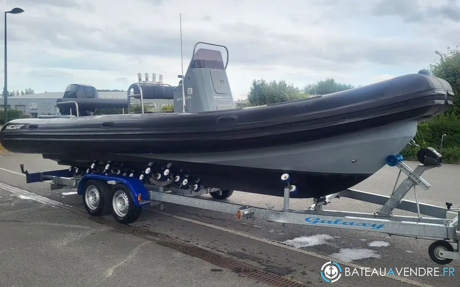slider 2 Valiant 760 Sport Fishing