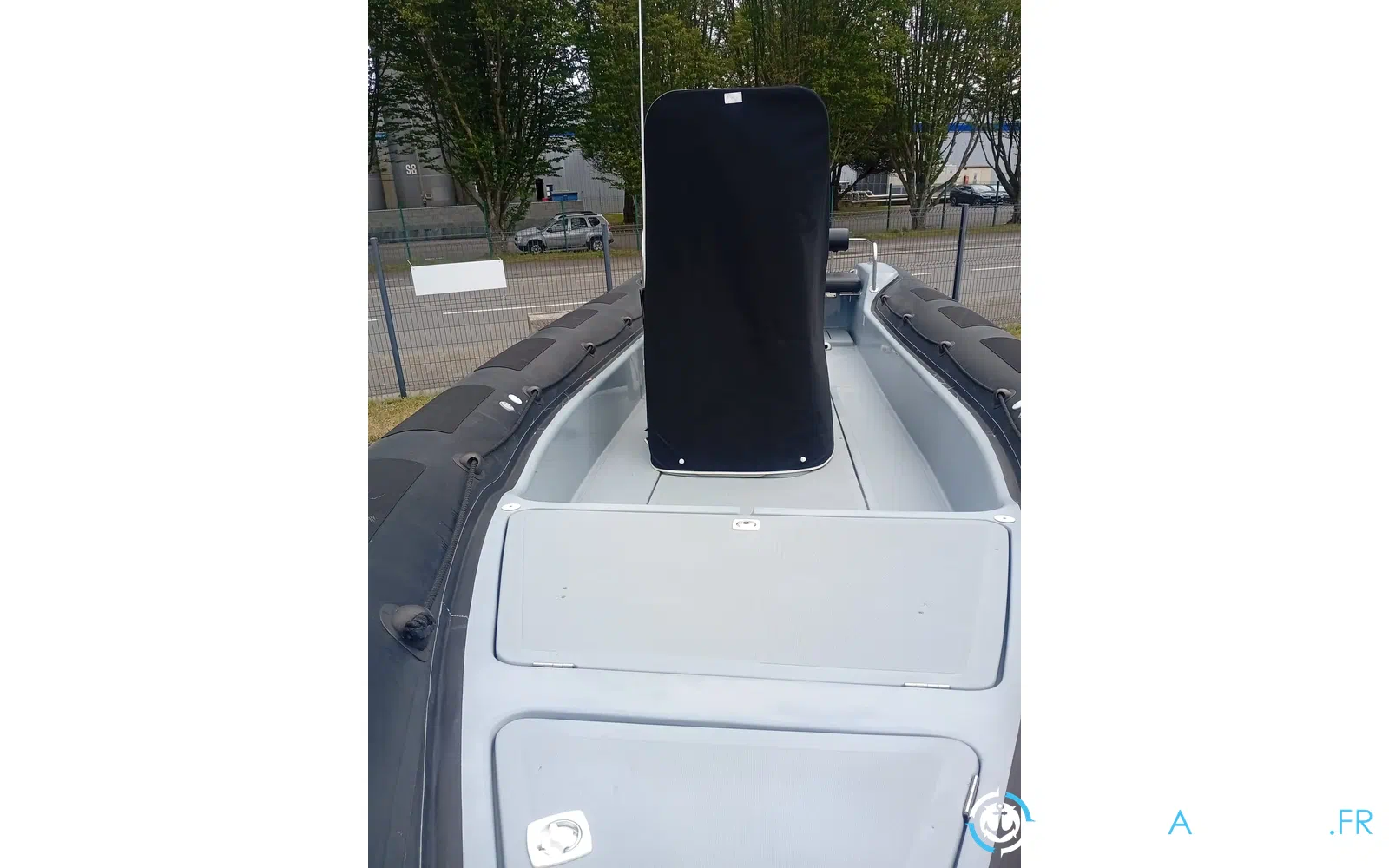 slider 7 Valiant 760 Sport Fishing
