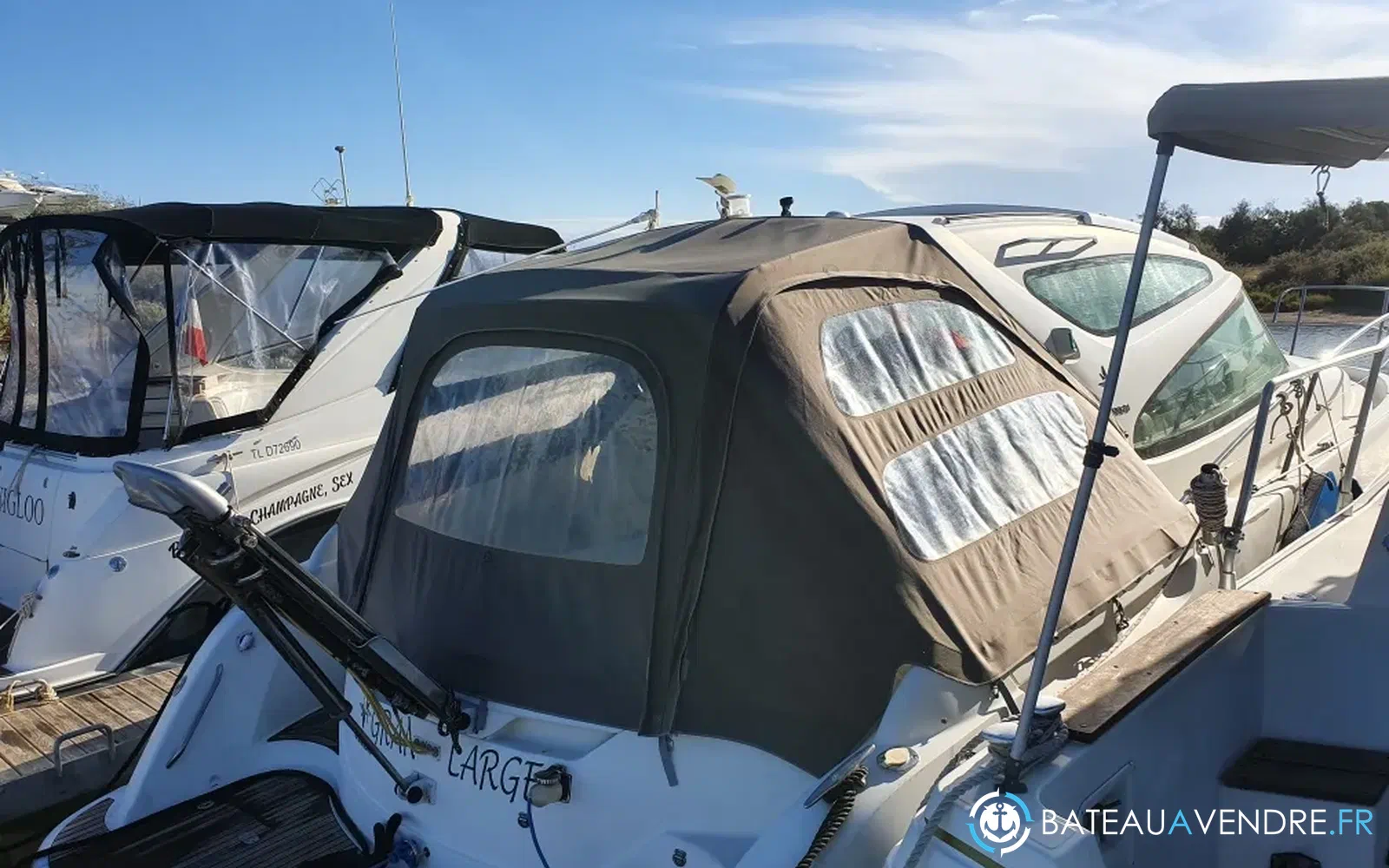 slider 2 Prestige Yachts Prestige 34 hard top