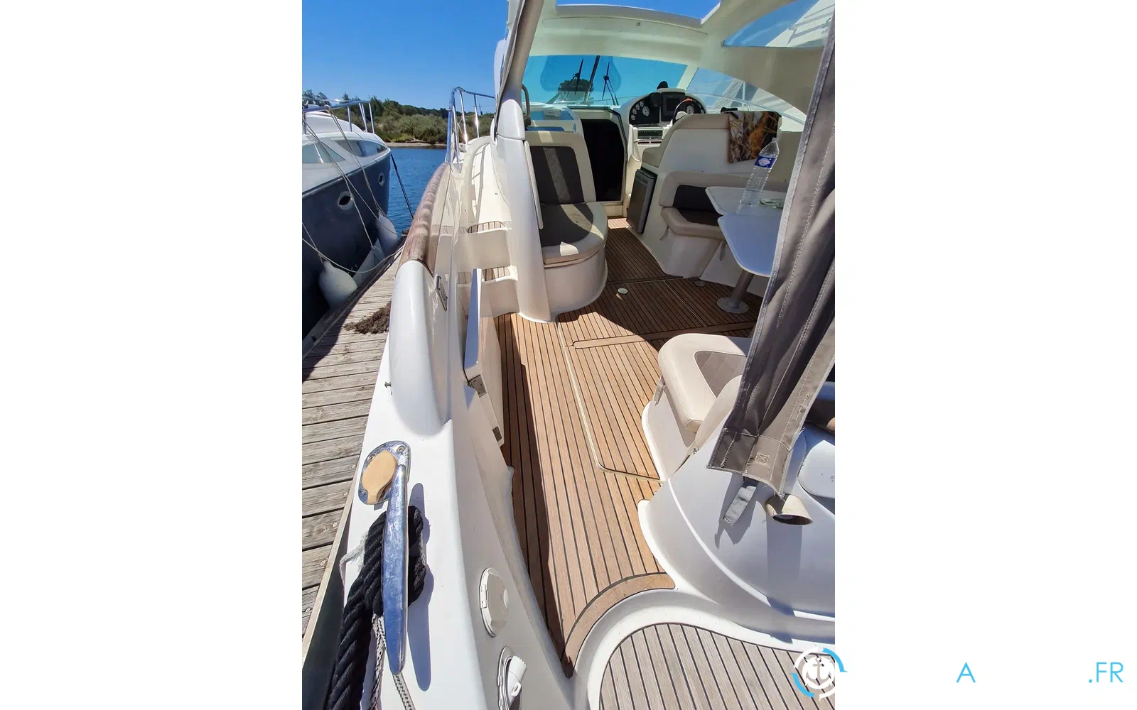 slider 8 Prestige Yachts Prestige 34 hard top