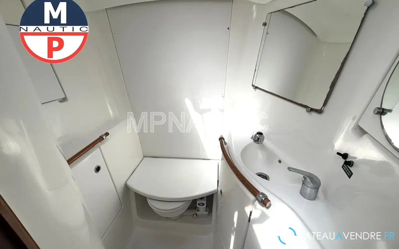 slider 16 Beneteau Oceanis 393