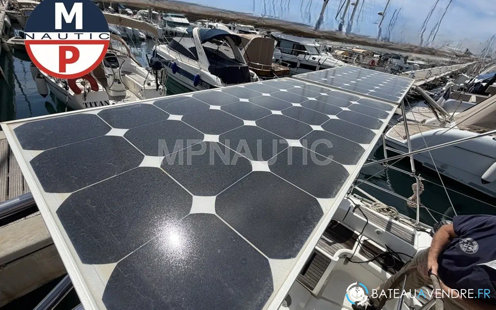 slider 18 Beneteau Oceanis 393