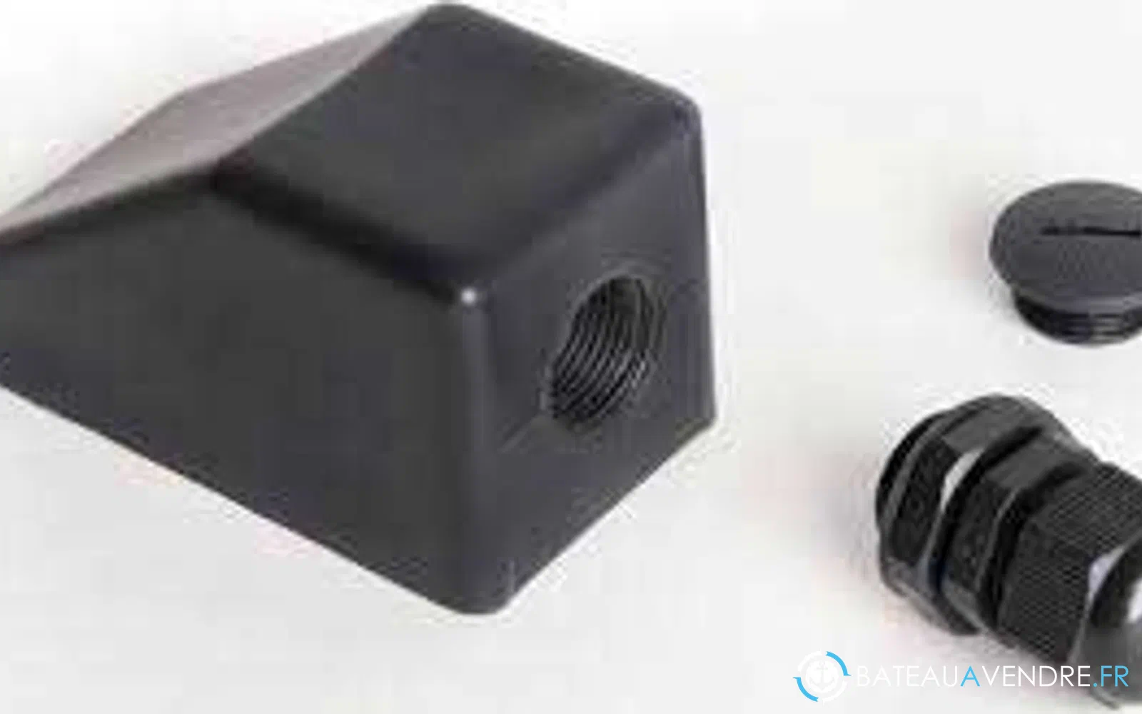 slider 0 Passe-toit simple noir pour panneau solaire