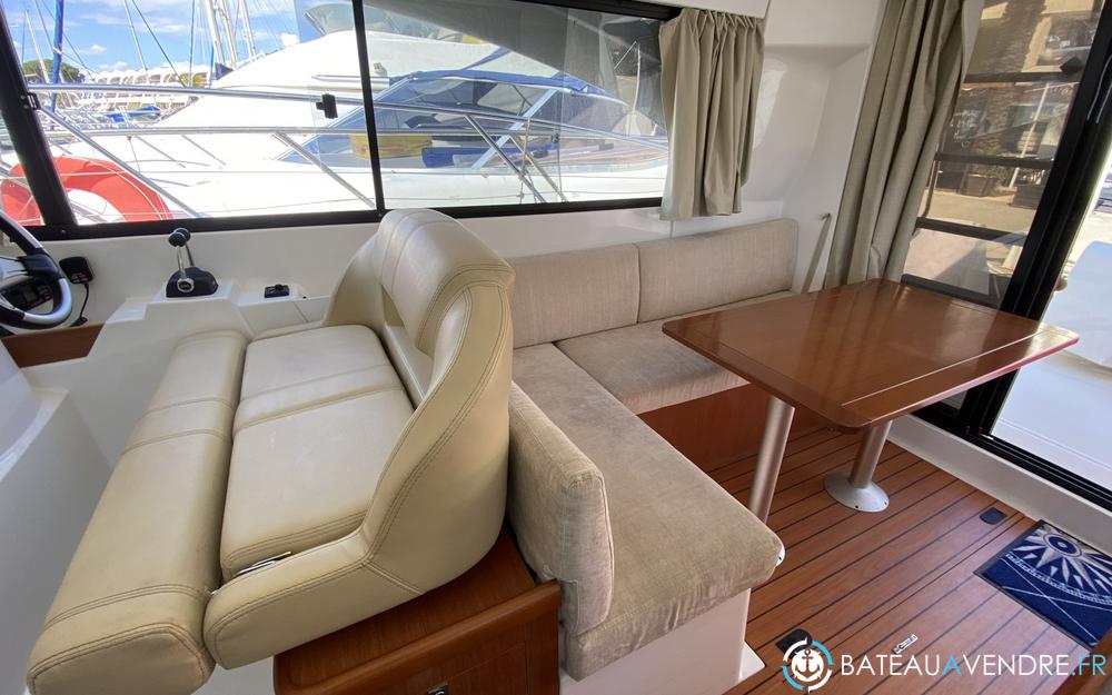 Beneteau Antares 36 interieur photo 2