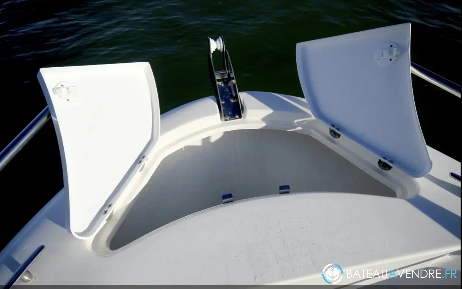 slider 13 Ocqueteau Ostrea 600 T-Top