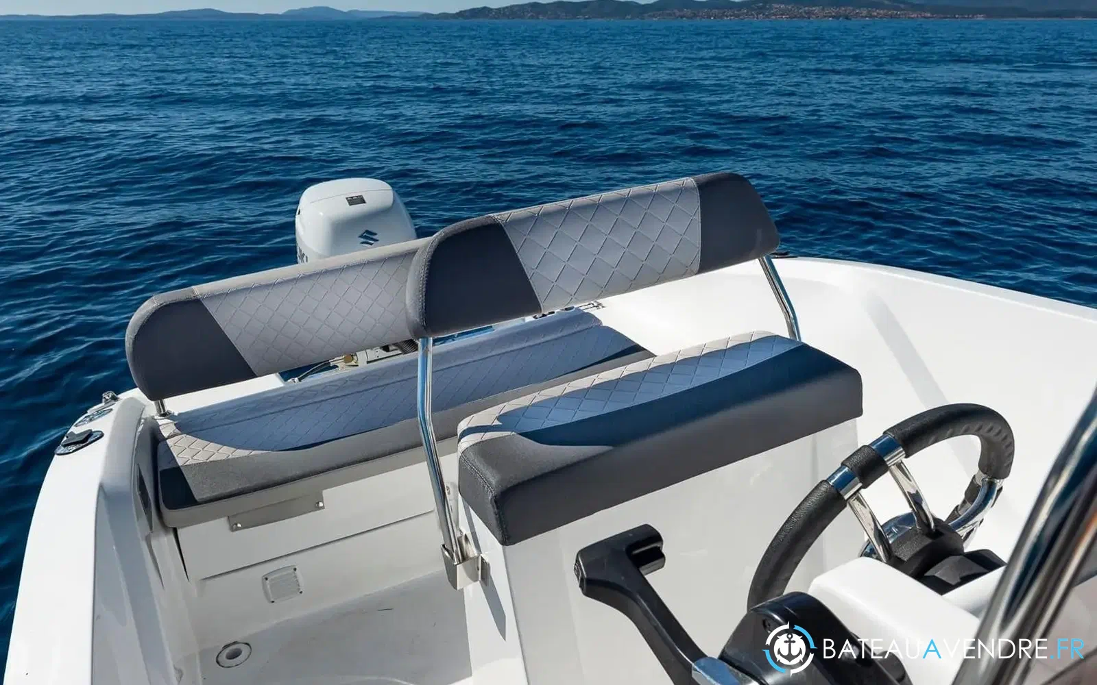 slider 10 Idea Marine 53 Open