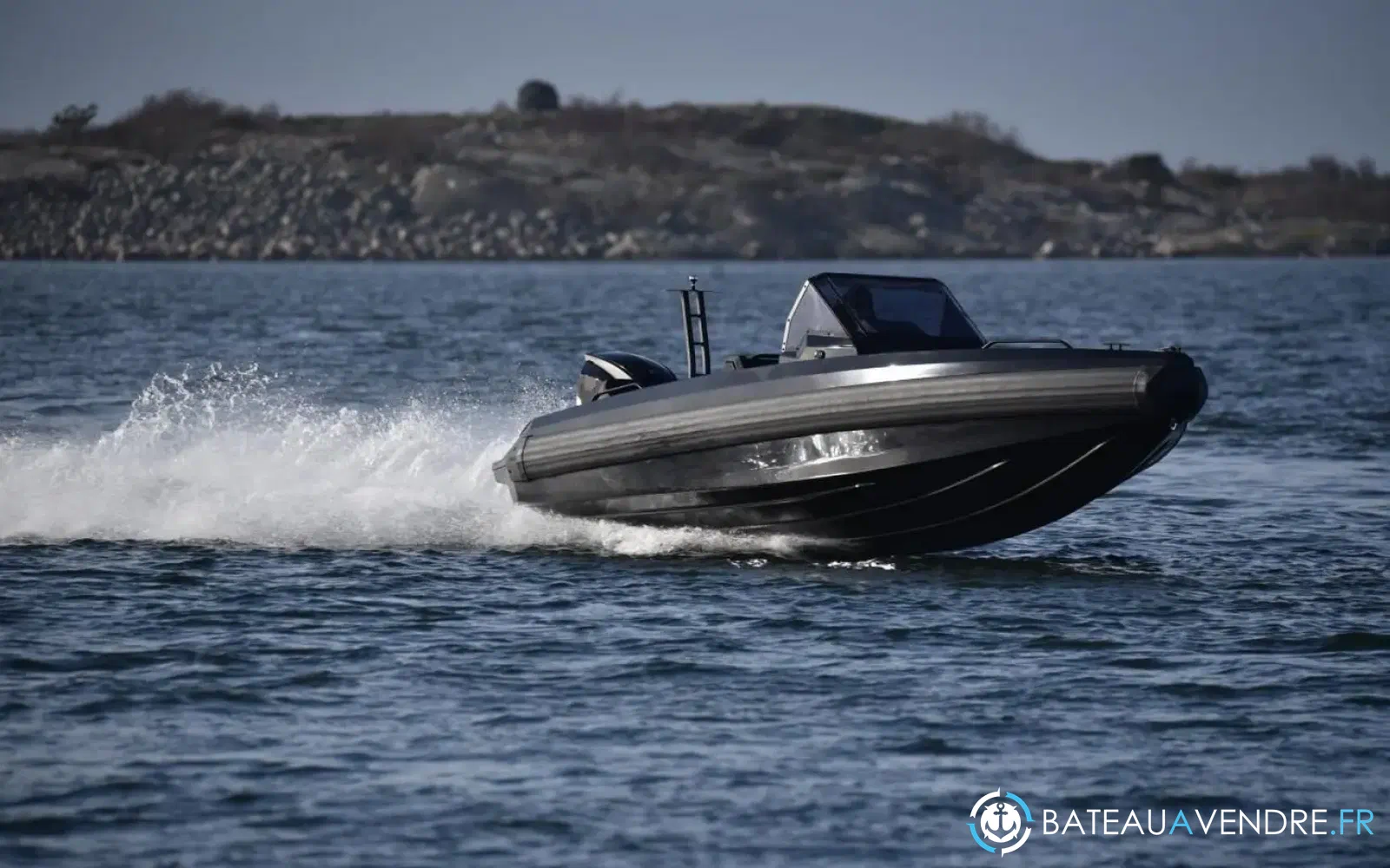 slider 7 Iron Boats 647