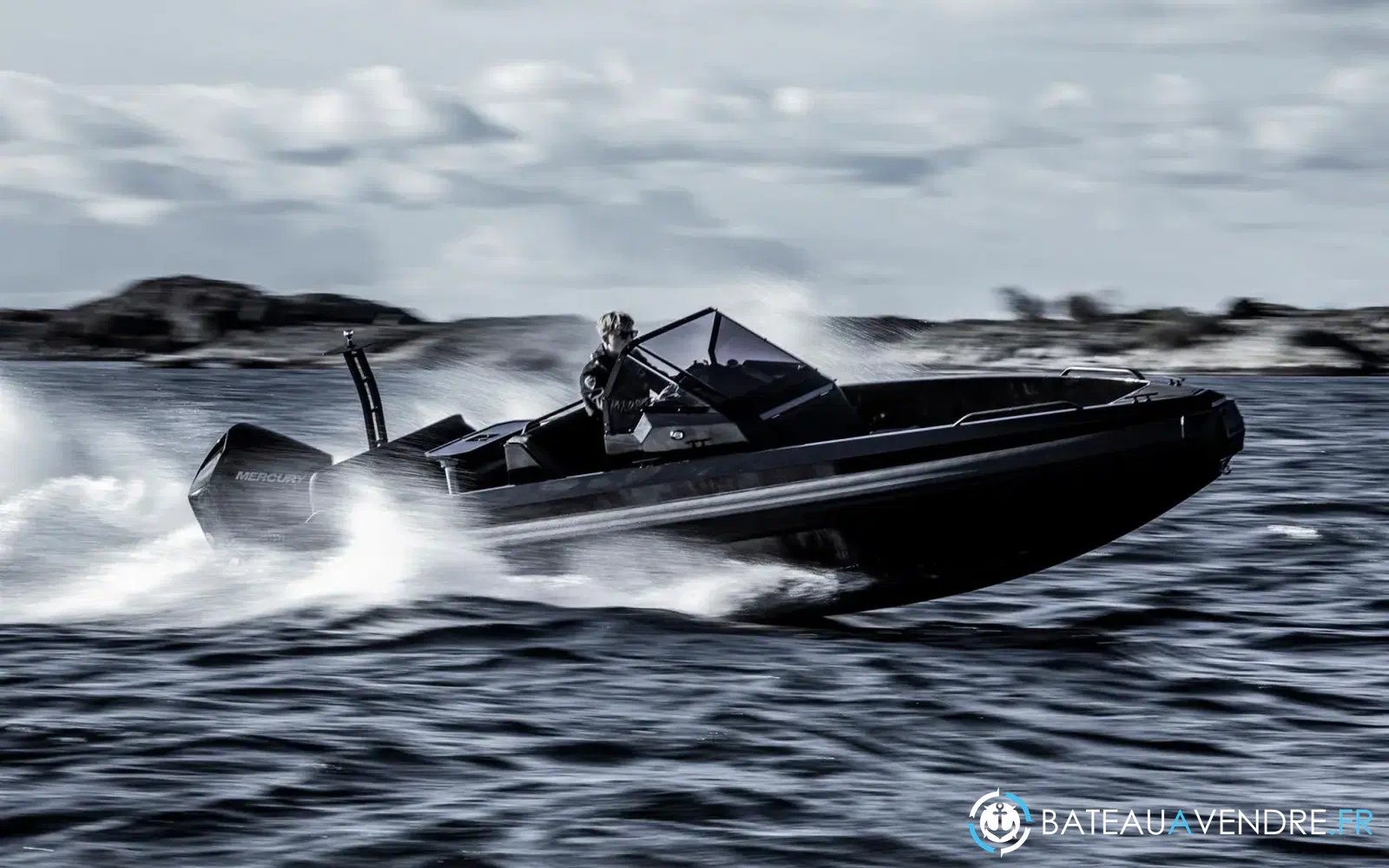 slider 5 Iron Boats 707