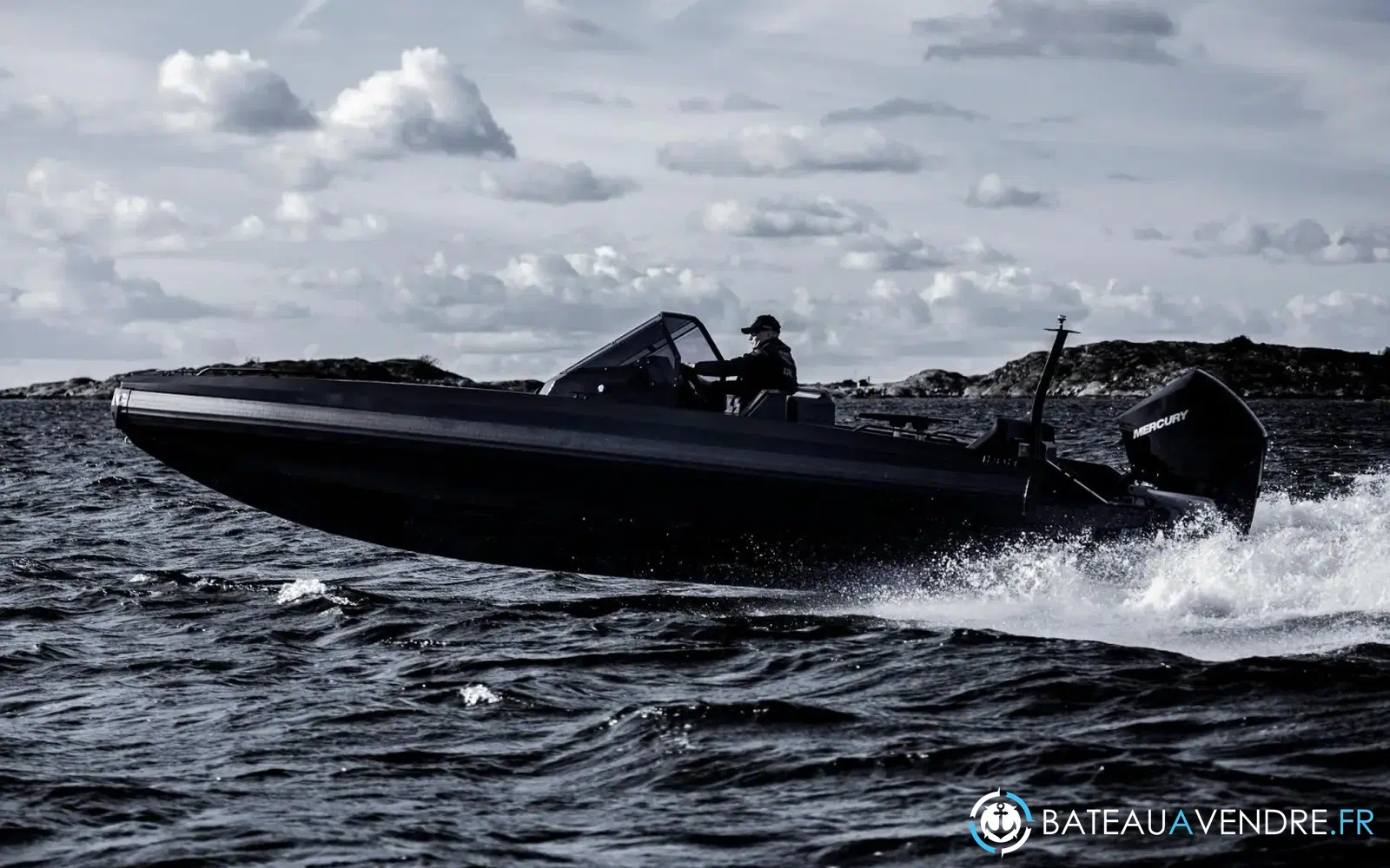 slider 3 Iron Boats 827