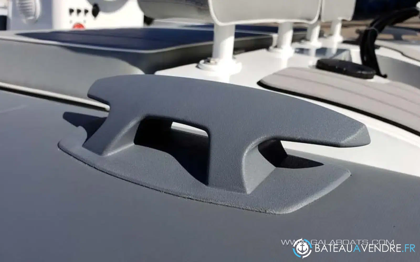 slider 4 Gala Boats V330