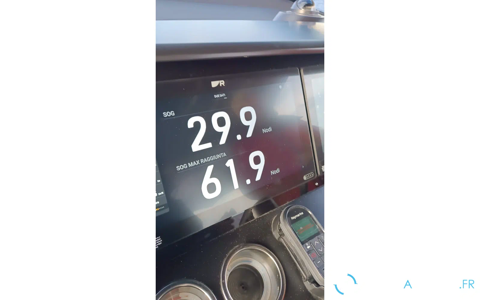 slider 28 Salpa Soleil 52
