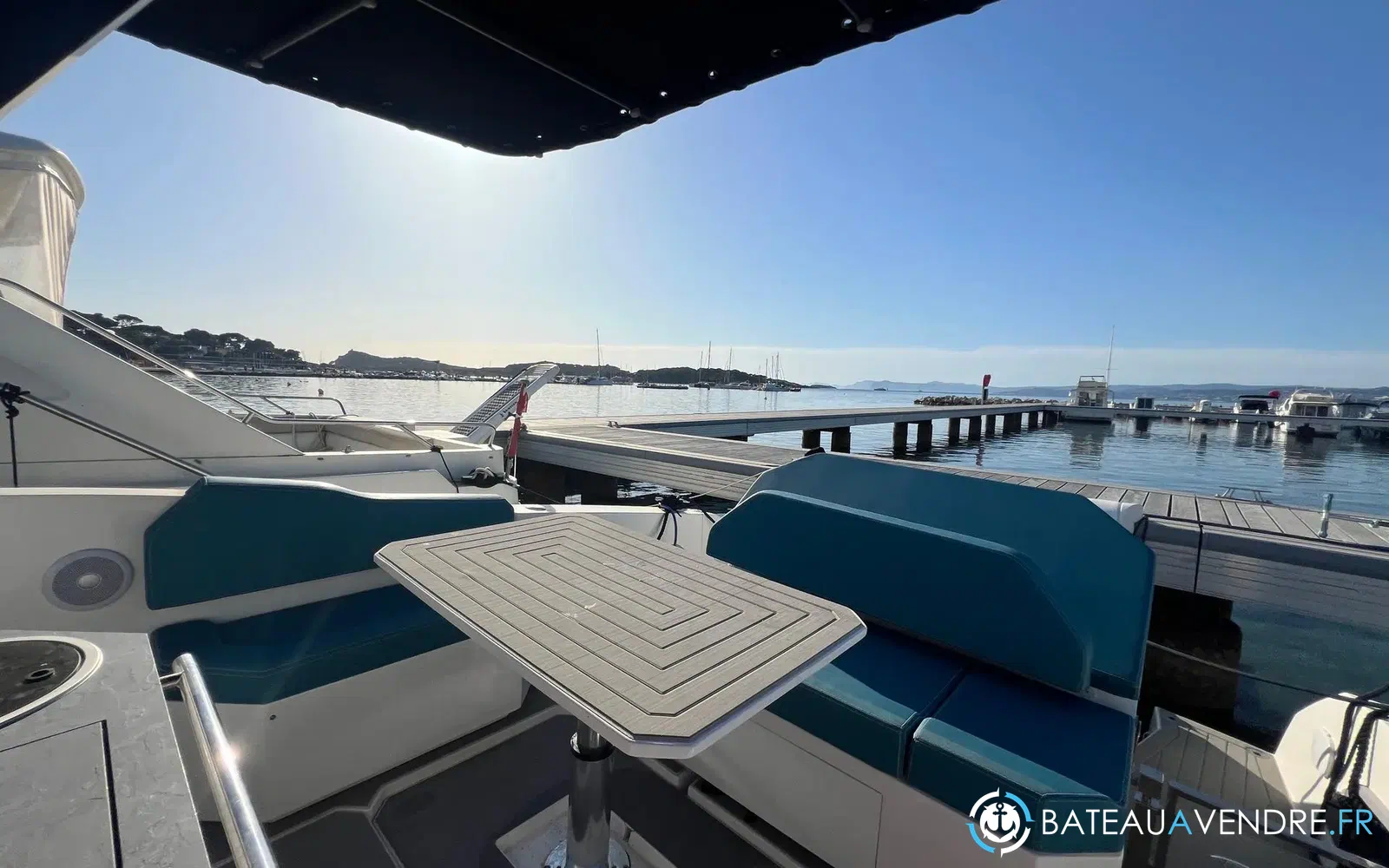 slider 1 Rio Yachts Daytona 34