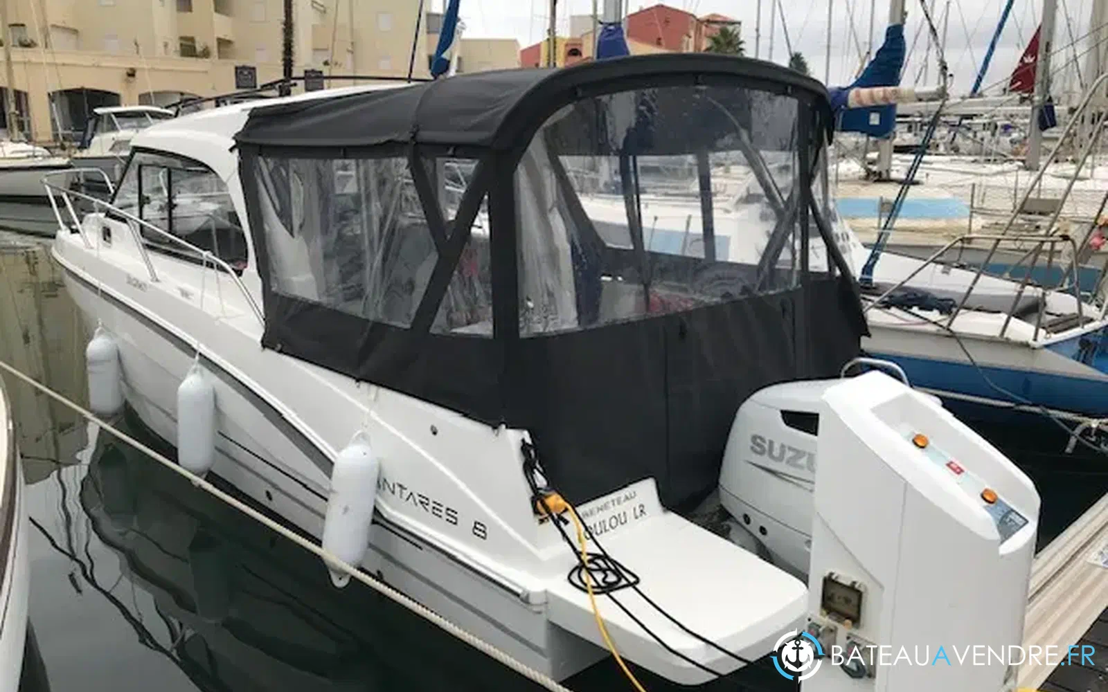 slider 2 Beneteau Antares 8 OB V2