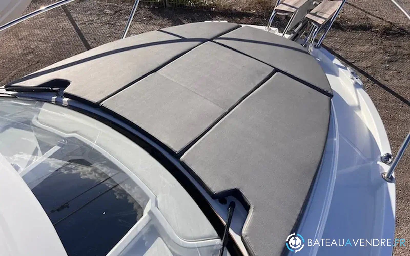 slider 5 Beneteau Antares 8 OB V2