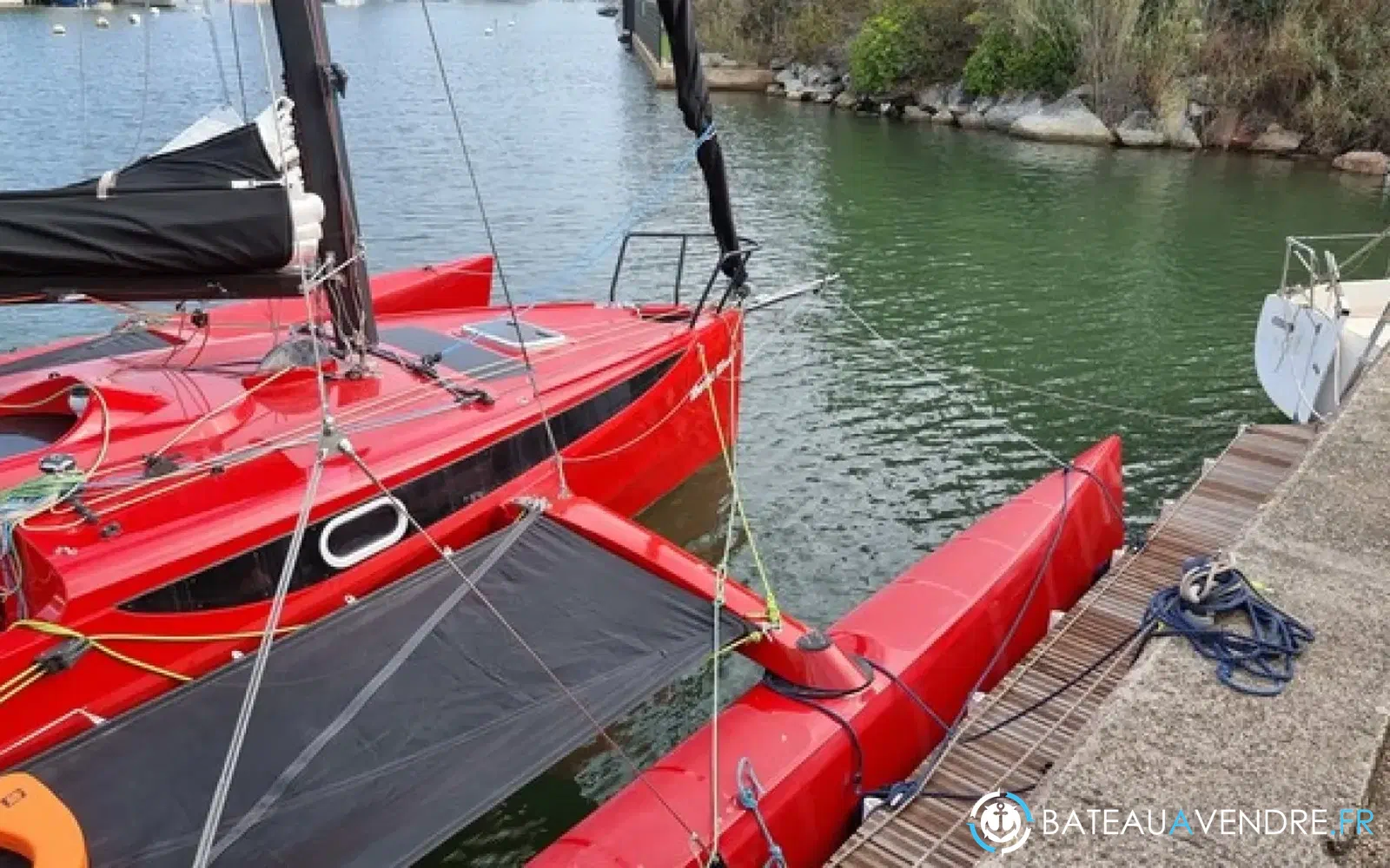 slider 10 Libertist Yachts Libertist 703
