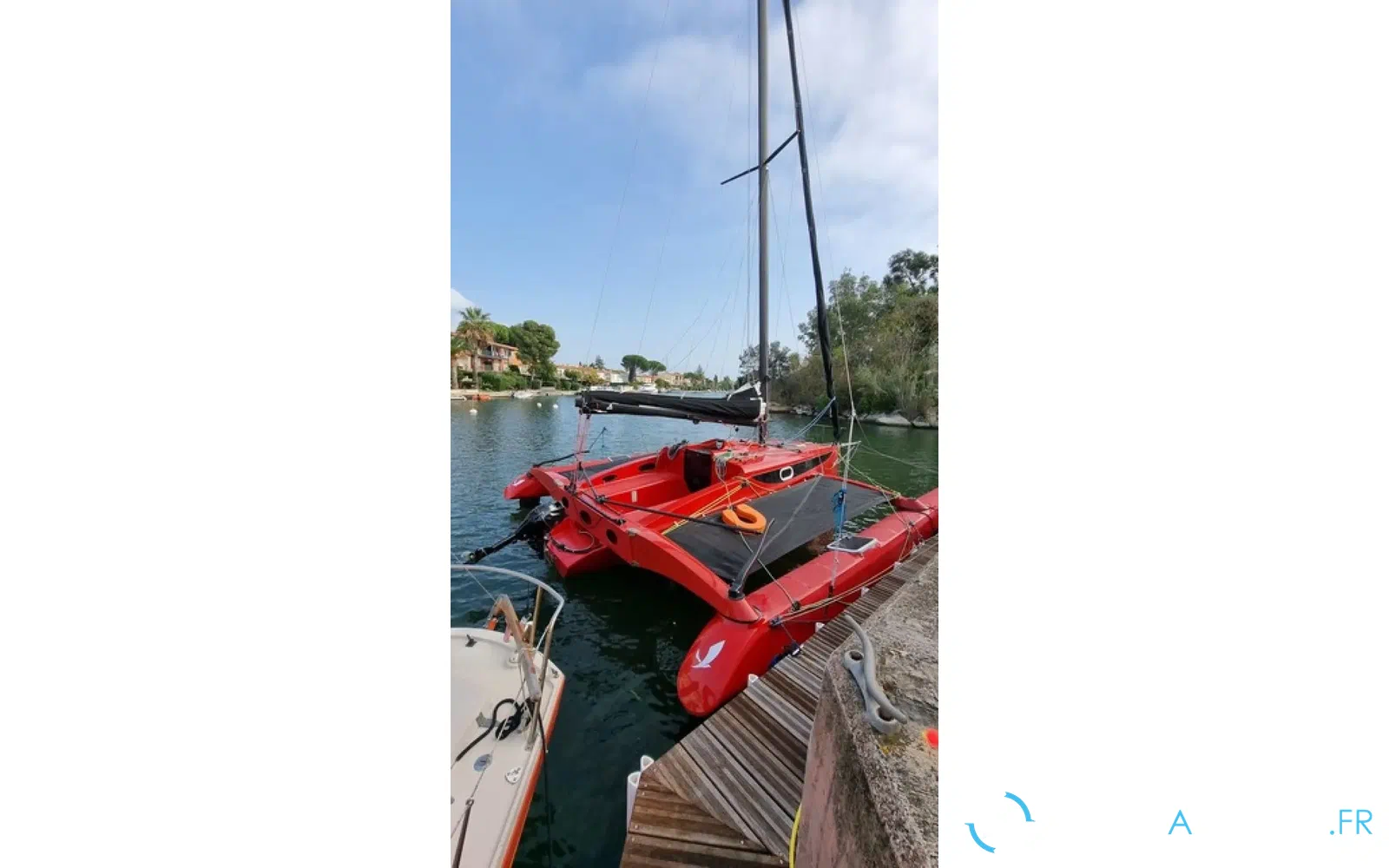 slider 12 Libertist Yachts Libertist 703