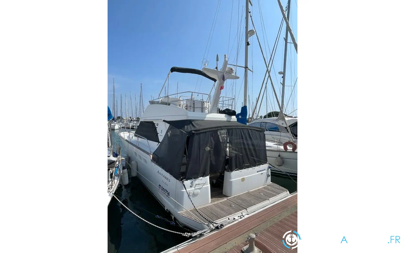 slider 1 Beneteau Antares 13.80