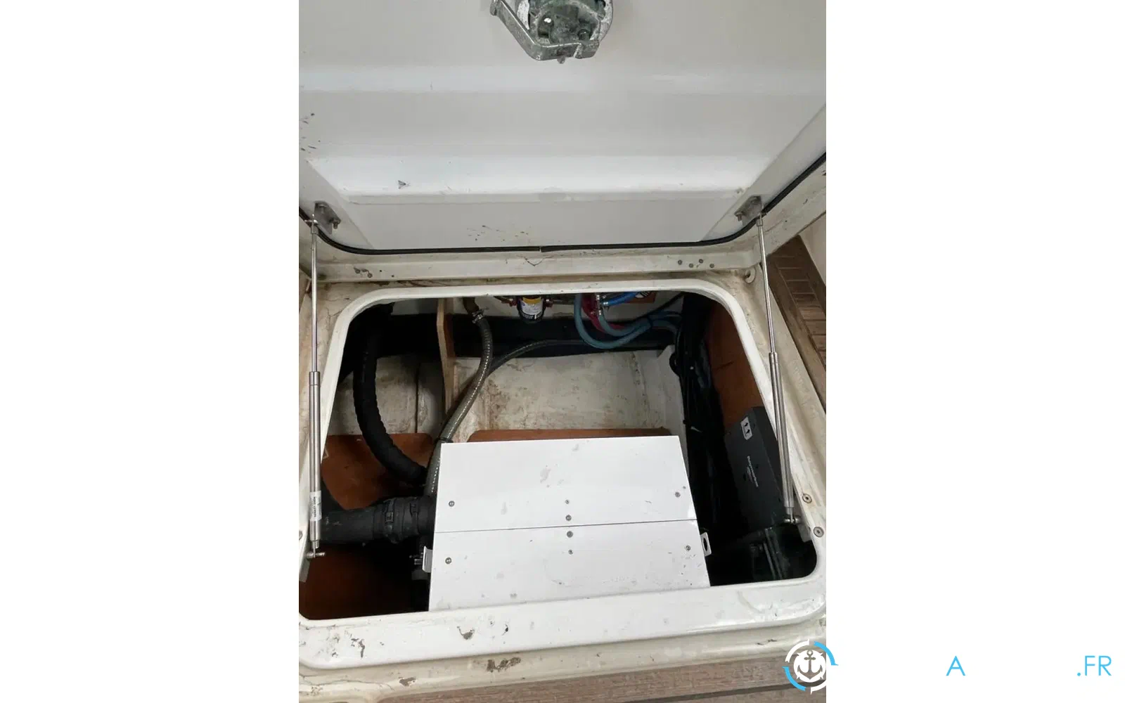 slider 47 Beneteau Antares 13.80