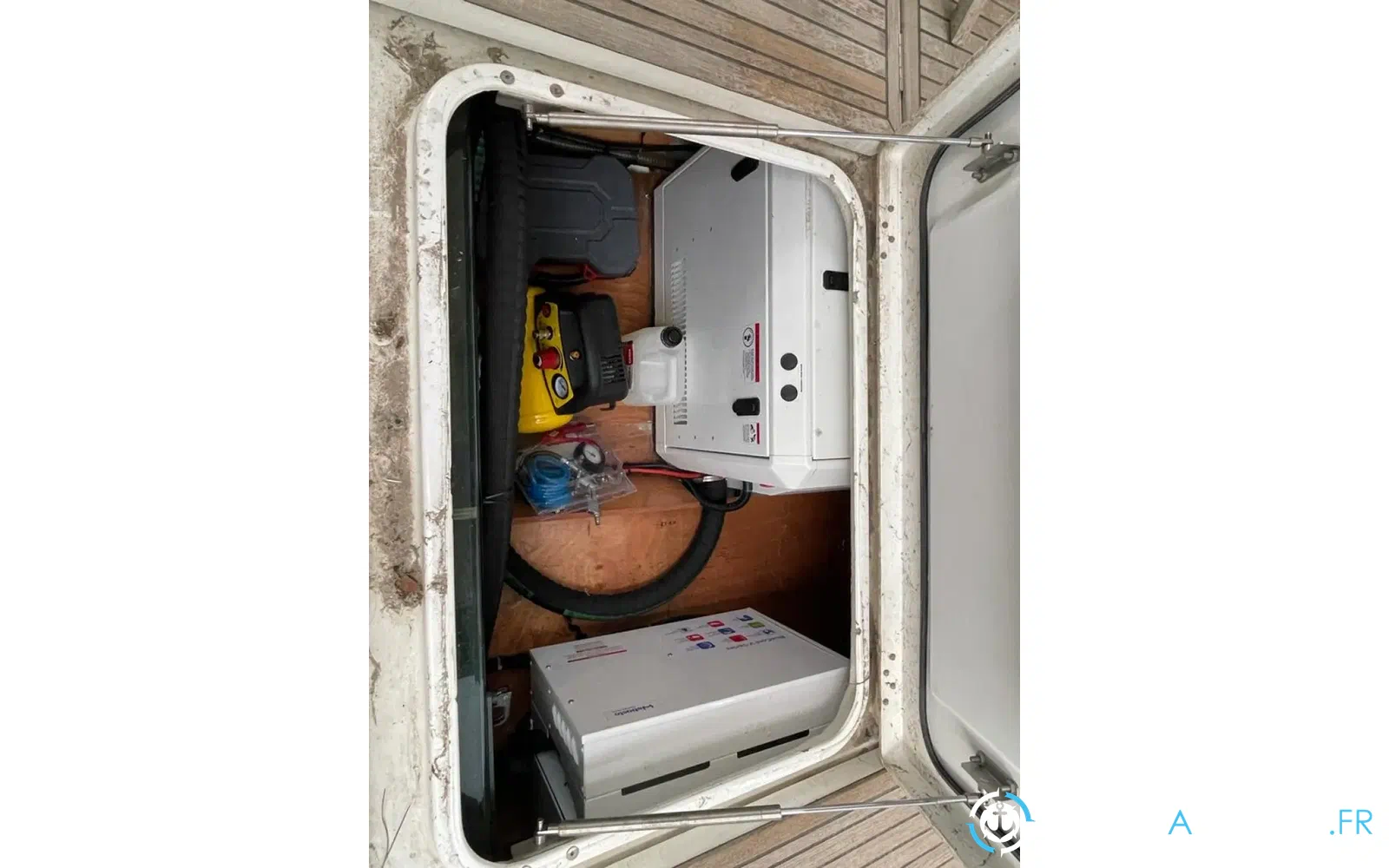 slider 48 Beneteau Antares 13.80