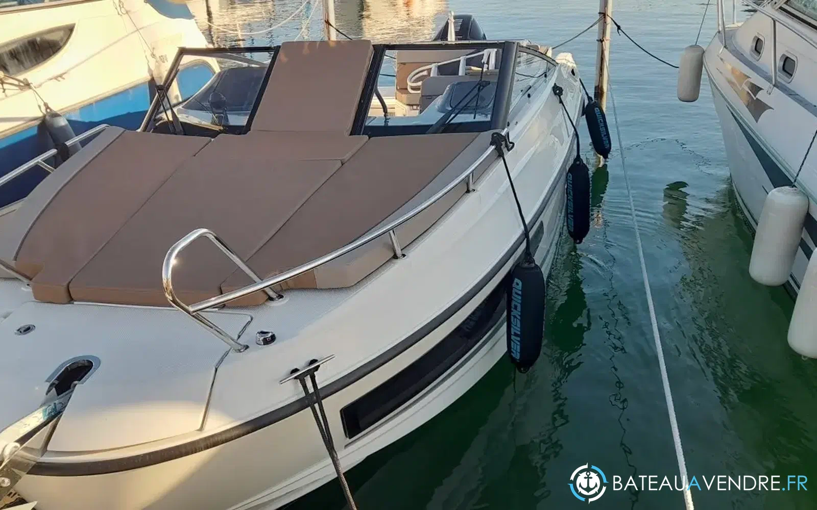 slider 38 Quicksilver Activ 755 Cruiser