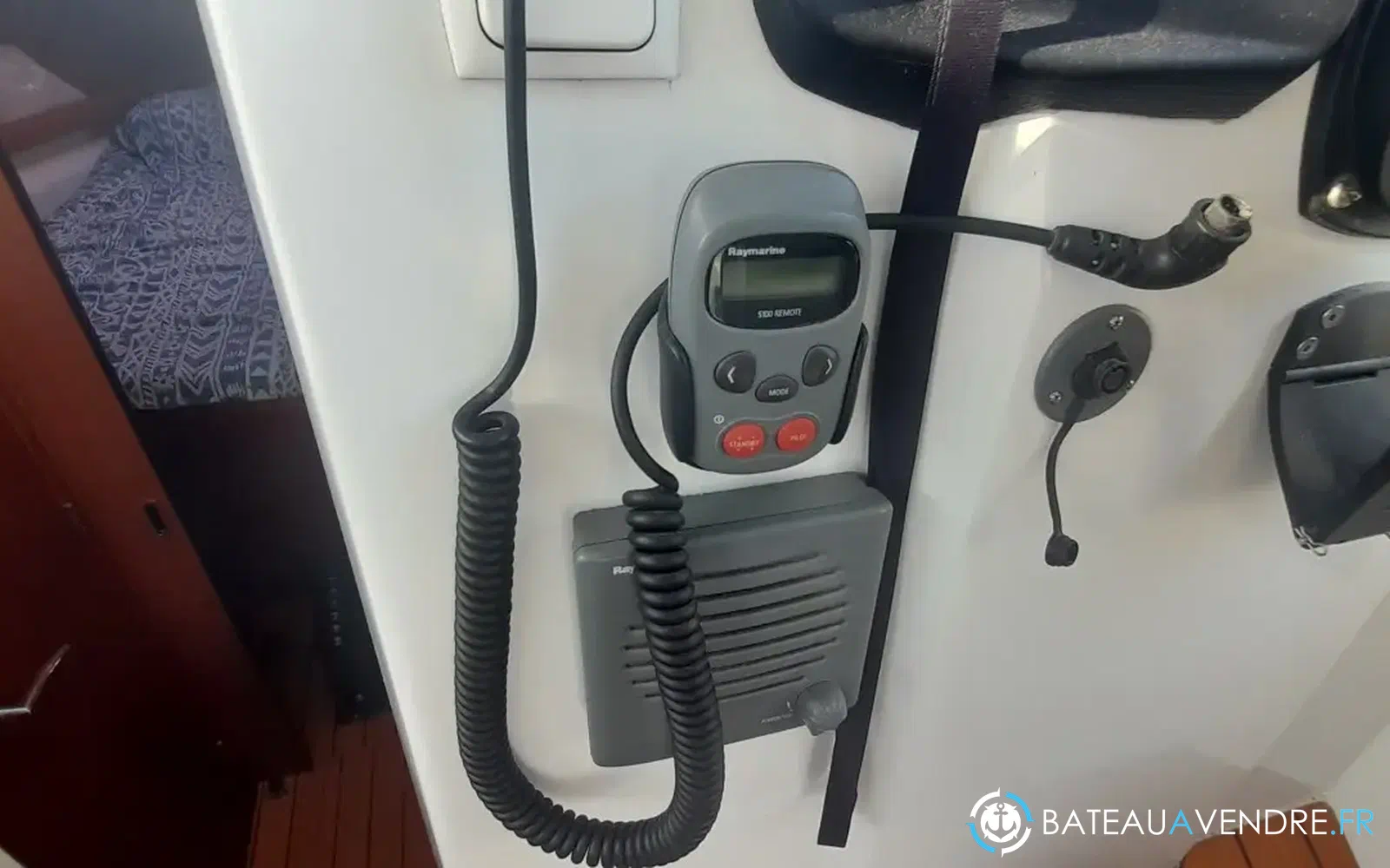 slider 20 Beneteau Antares 30 Fly
