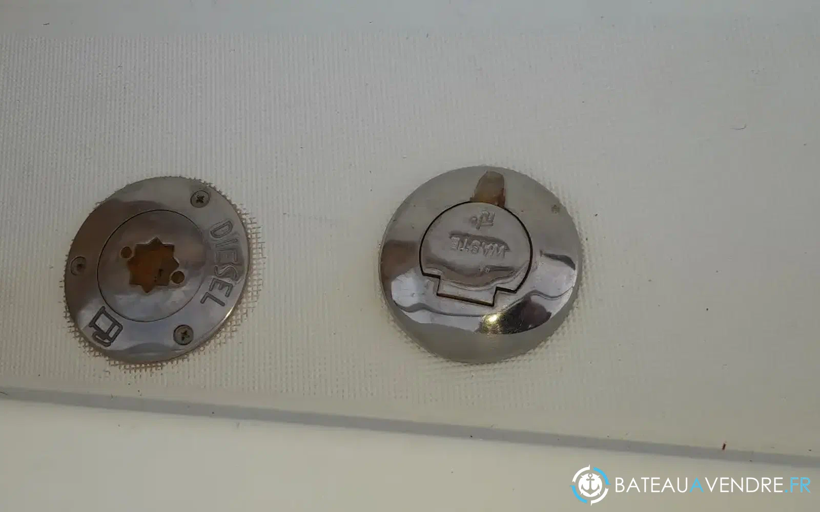 slider 82 Beneteau Antares 30 Fly