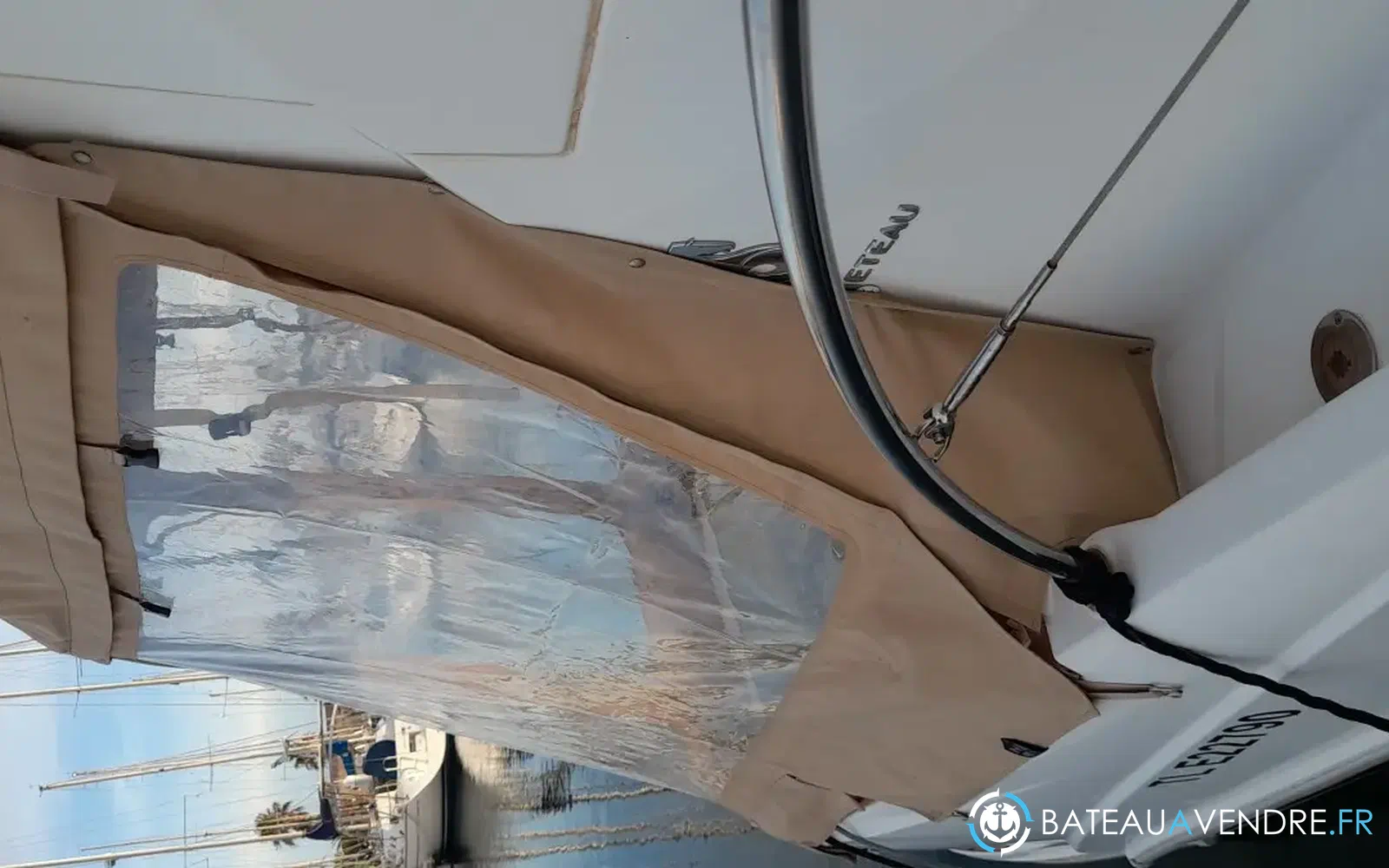 slider 83 Beneteau Antares 30 Fly