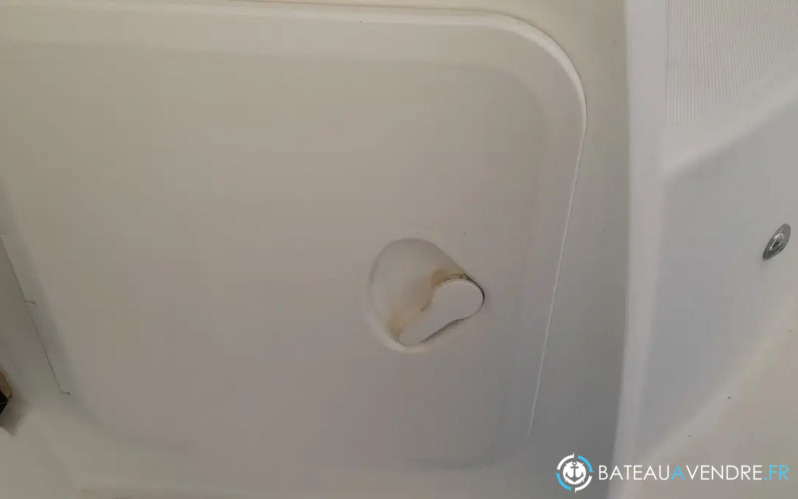 slider 84 Beneteau Antares 30 Fly