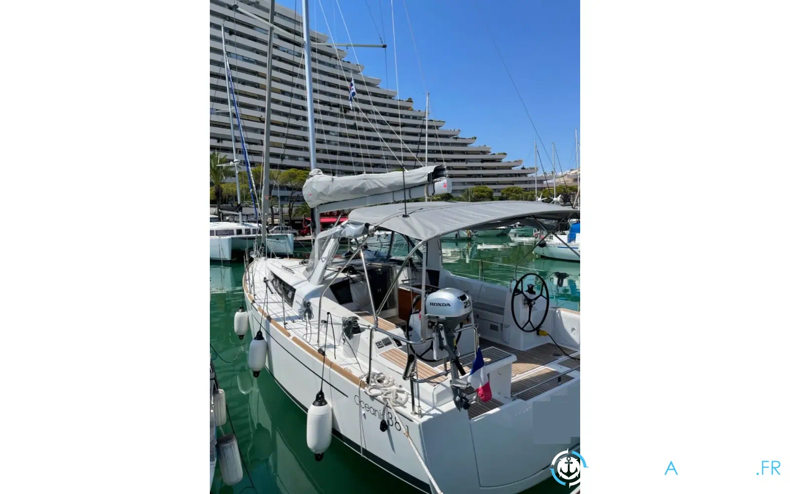 slider 1 Beneteau Oceanis 38.1