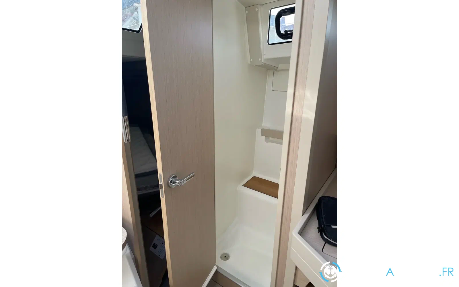 slider 8 Beneteau Oceanis 38.1