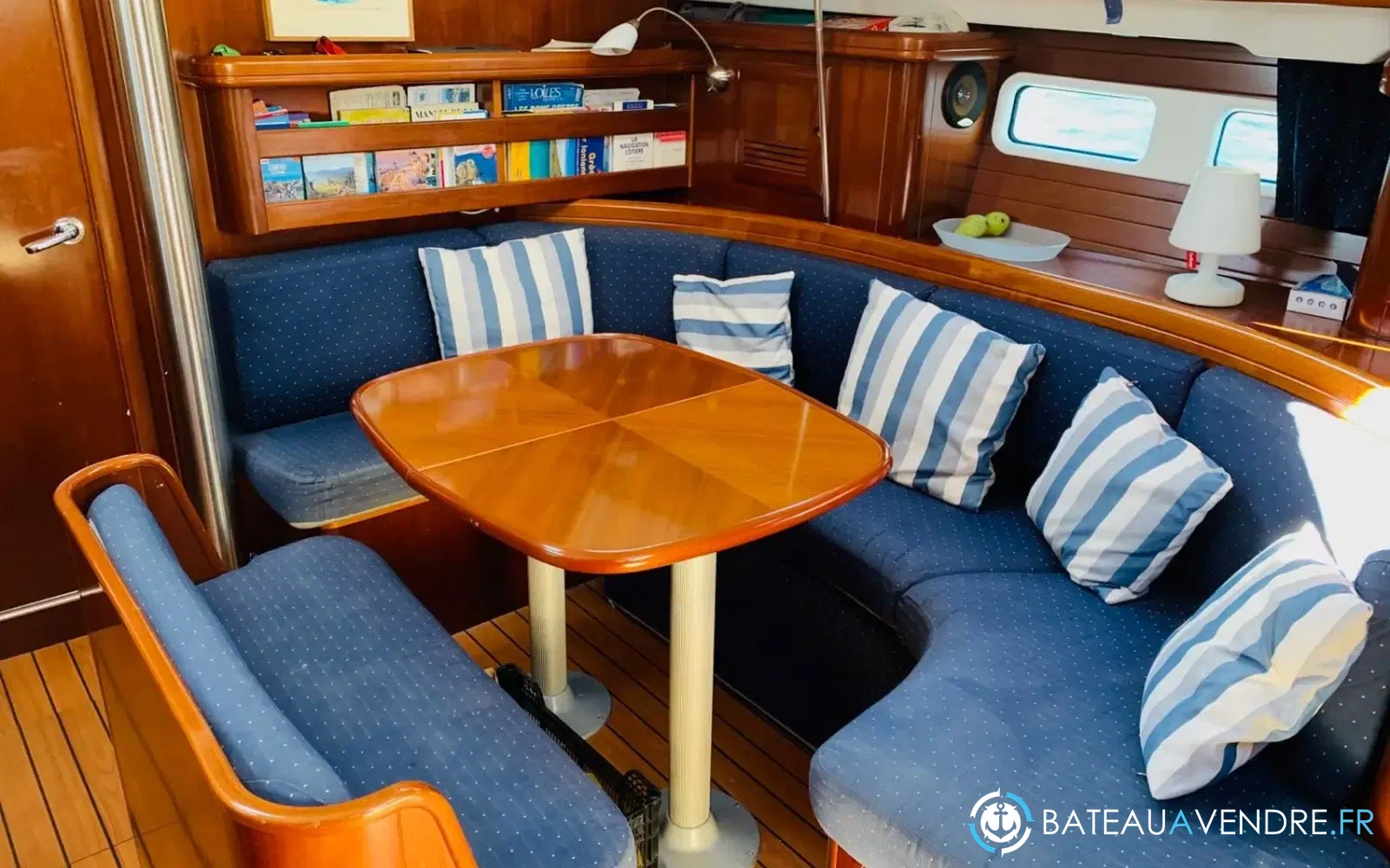 slider 10 Beneteau Oceanis 411 Celebration Performance