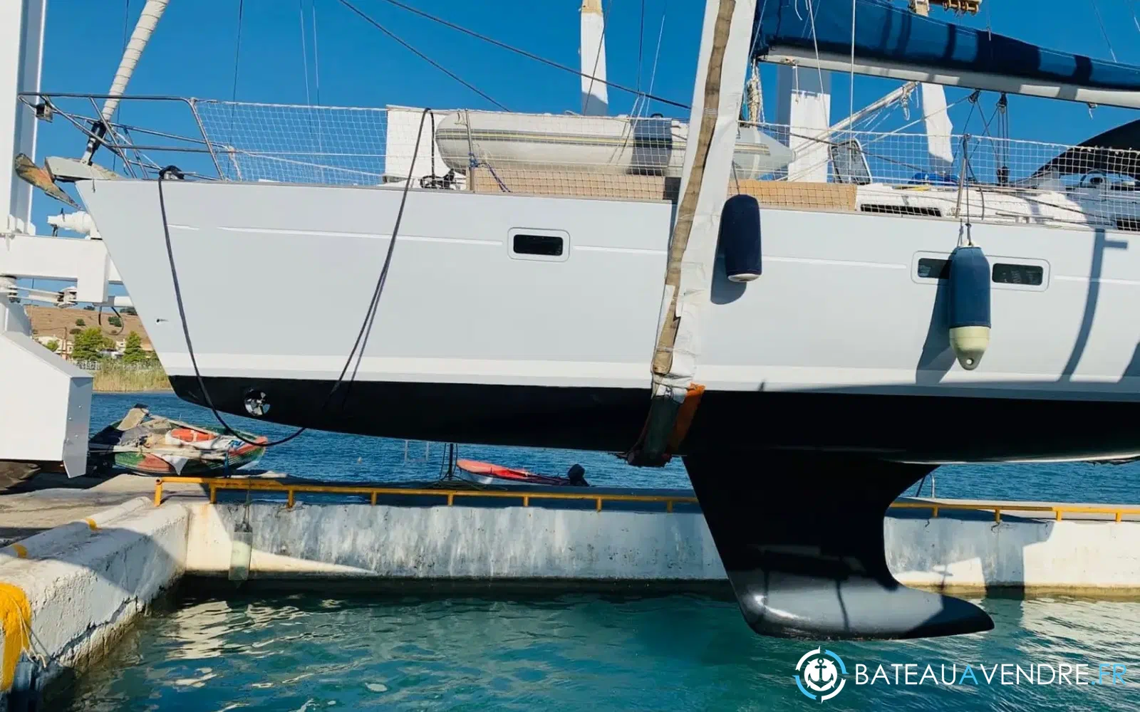 slider 3 Beneteau Oceanis 411 Celebration Performance